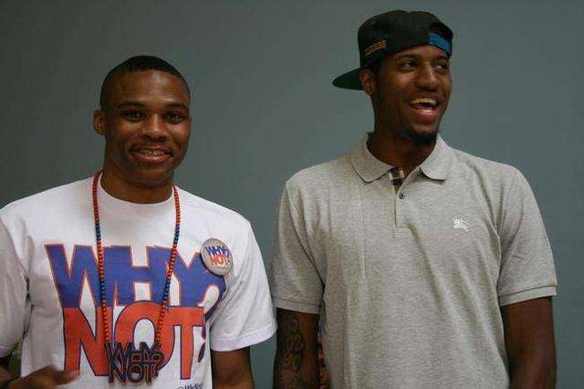 弗洛伦齐：在罗马时我们阵容很强，但对手是能拿100分的尤文（弗洛伦齐：罗马并不弱，只是遇到了能拿100分的尤文）