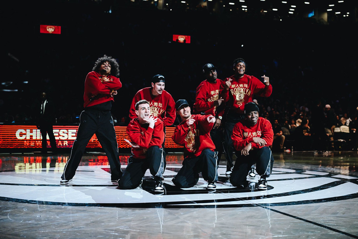 顿涅茨克矿工纪录片：这是一段在动乱背景下独属矿工的故事（顿涅茨克矿工纪录片：动荡年代里只属于他们的故事）