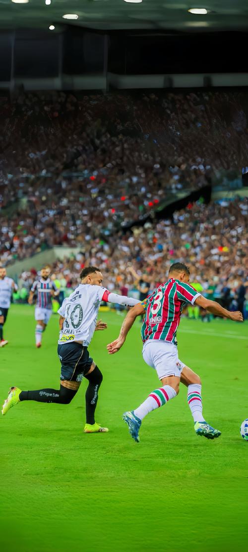 热刺主场获胜，俱乐部状态回升（热刺主场告捷，球队状态回暖）