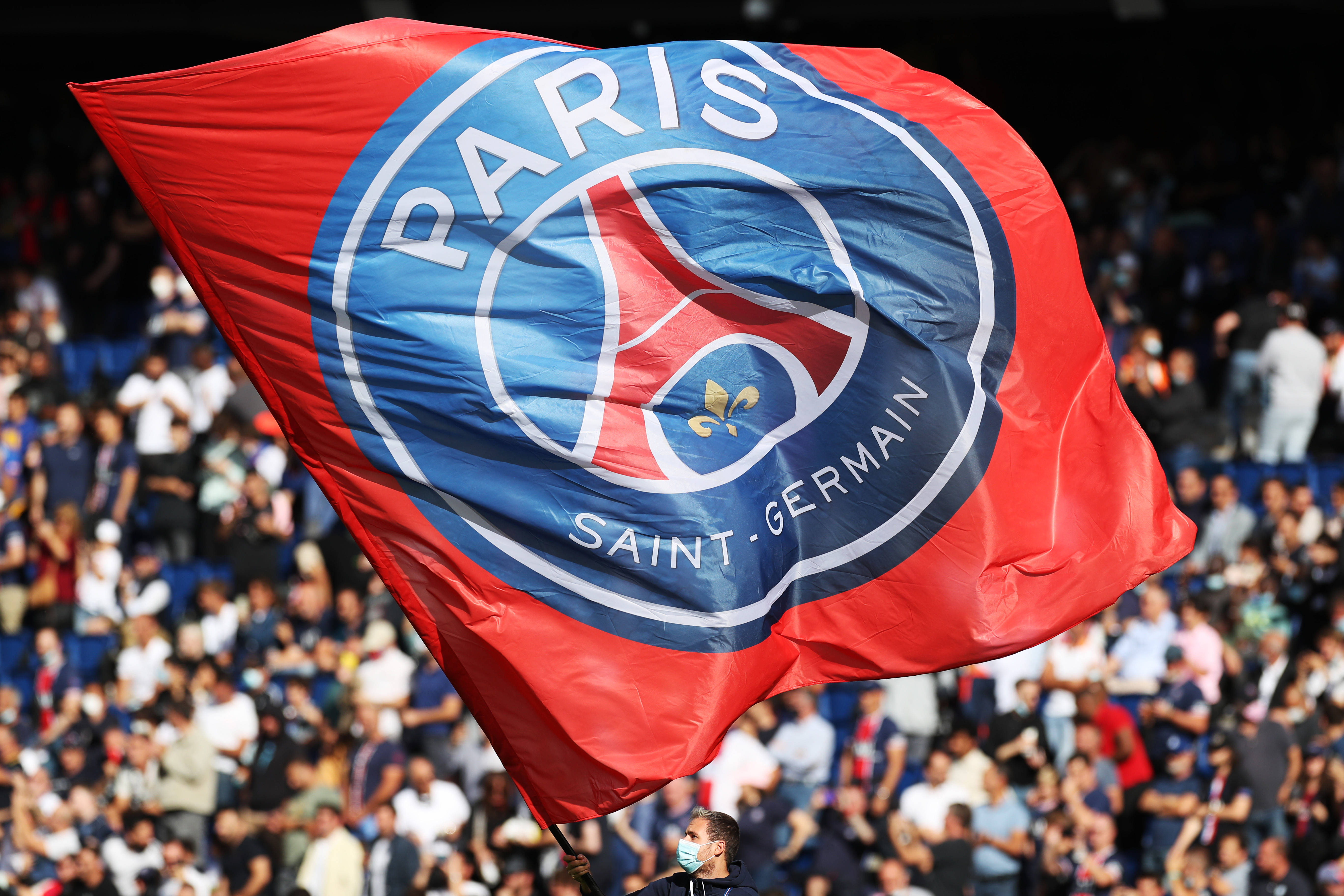 喷气机主帅谈本轮输球原因：天气这么热，比赛就不能推迟吗？（喷气机主帅谈本轮失利缘由：天气炎热，比赛就不能延期吗？）