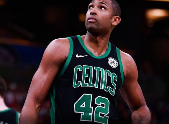 意甲联赛球队表现对比分析（意甲各队表现对比评估）