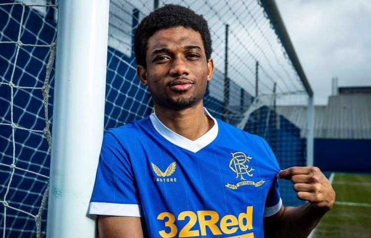 佩杜拉：那不勒斯持续追逐梅努；洛伦佐-卢卡换奇克传闻不实（佩杜拉：那不勒斯仍在追逐梅努，洛伦佐-卢卡与洛夫图斯-奇克互换传闻不实）