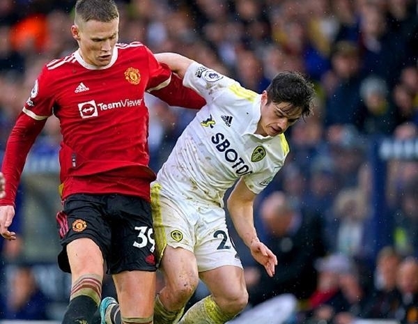 努诺：下半场我们掌控了比赛，甚至有机会从曼联主场带走三分