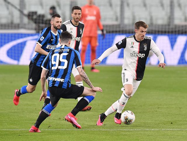 米体：罗马法院起诉那不勒斯转会财务造假，涉及奥斯梅恩等人（米体：罗马法院就转会财务造假起诉那不勒斯，奥斯梅恩等被牵涉）